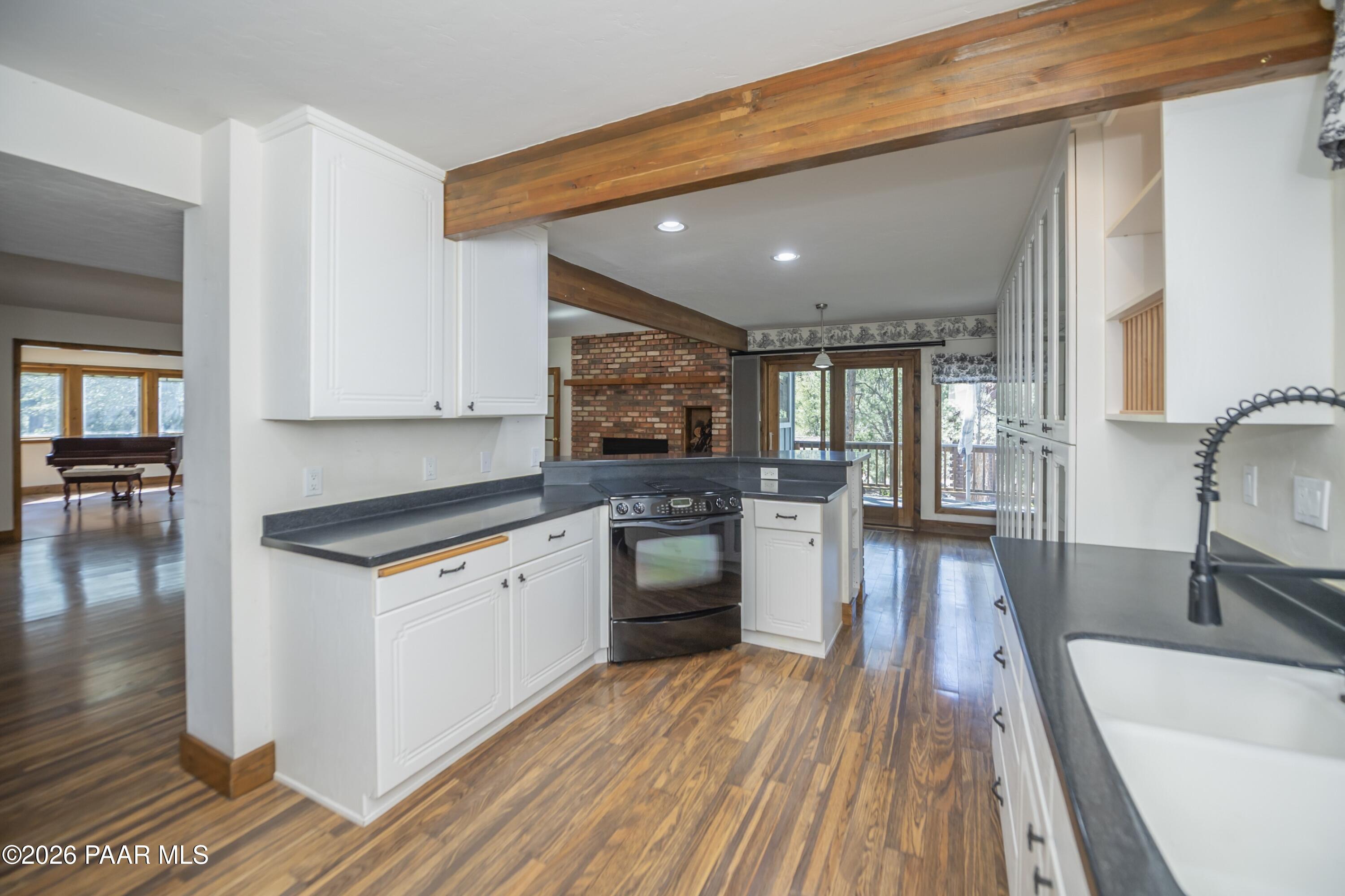 1106 E Timber Ridge Road