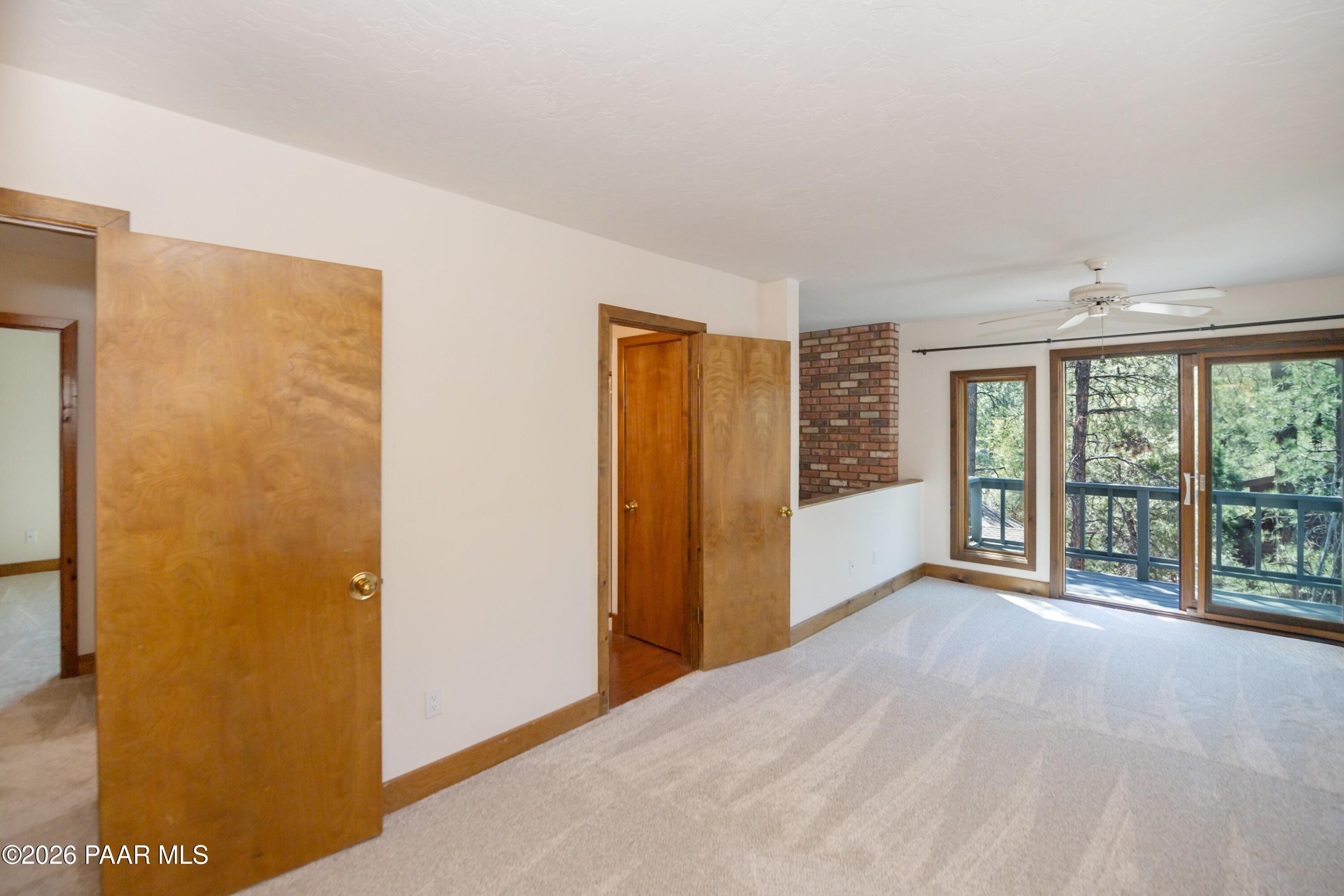 1106 E Timber Ridge Road