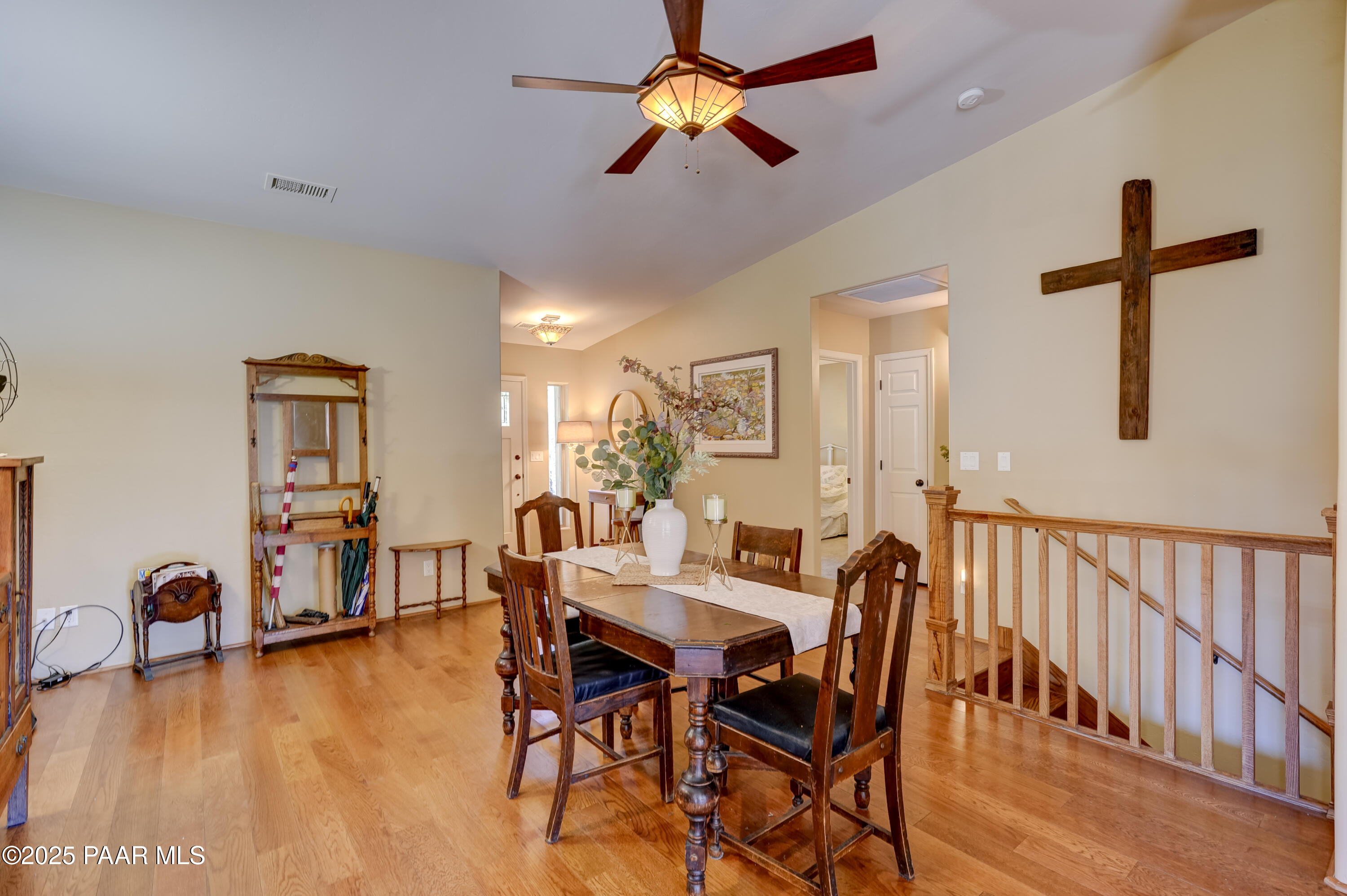 1101 S Milton Avenue