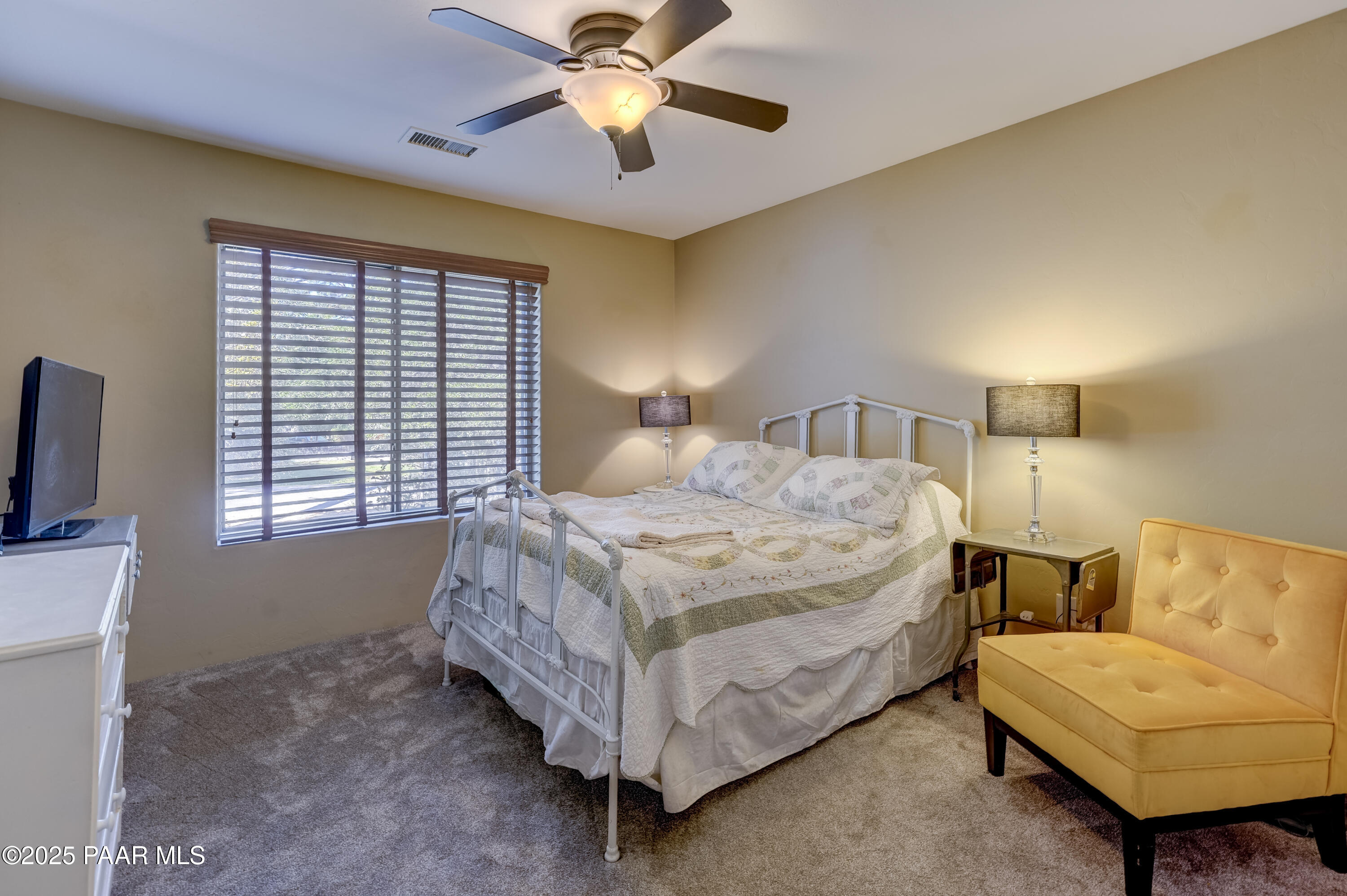 1101 S Milton Avenue