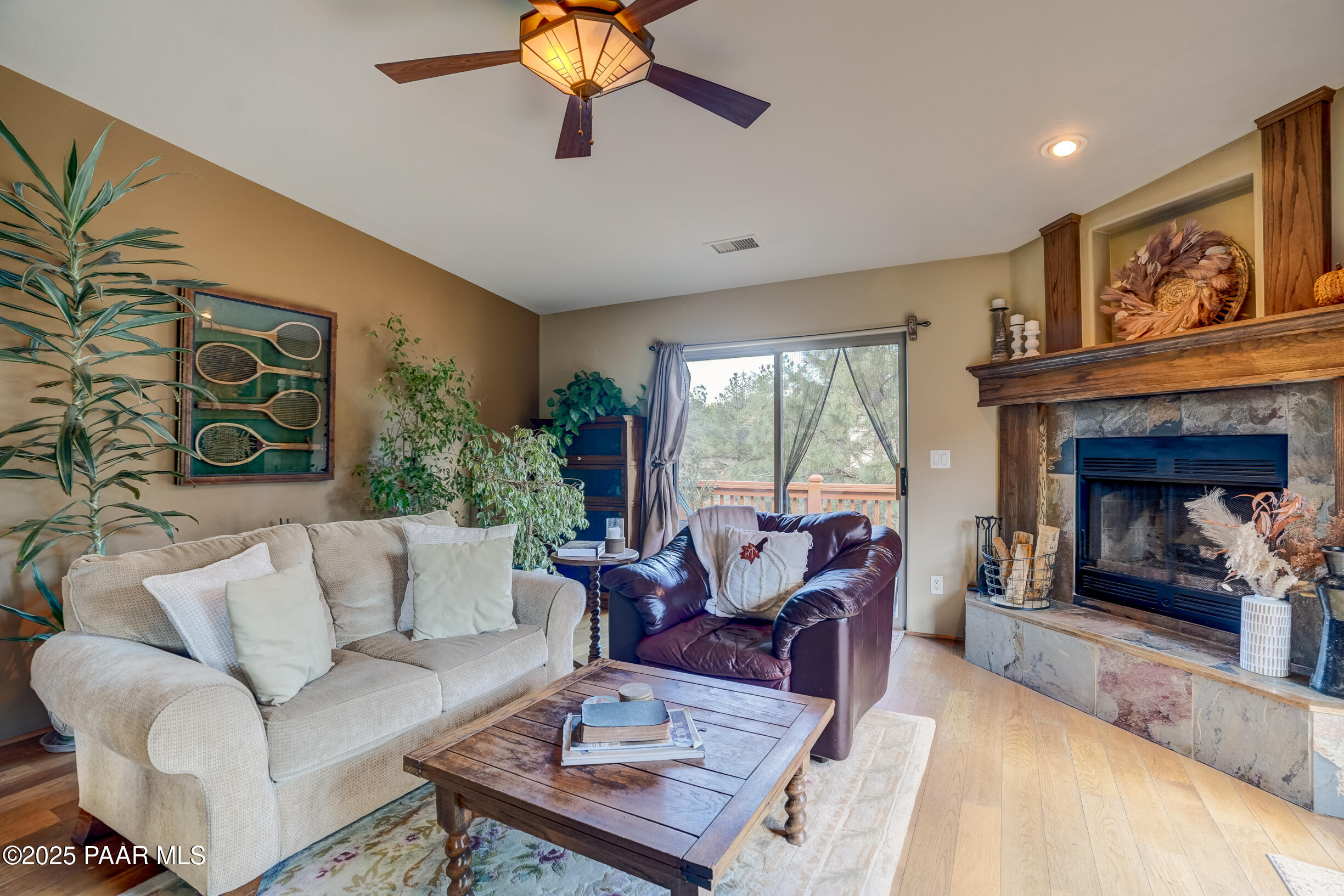 1101 S Milton Avenue