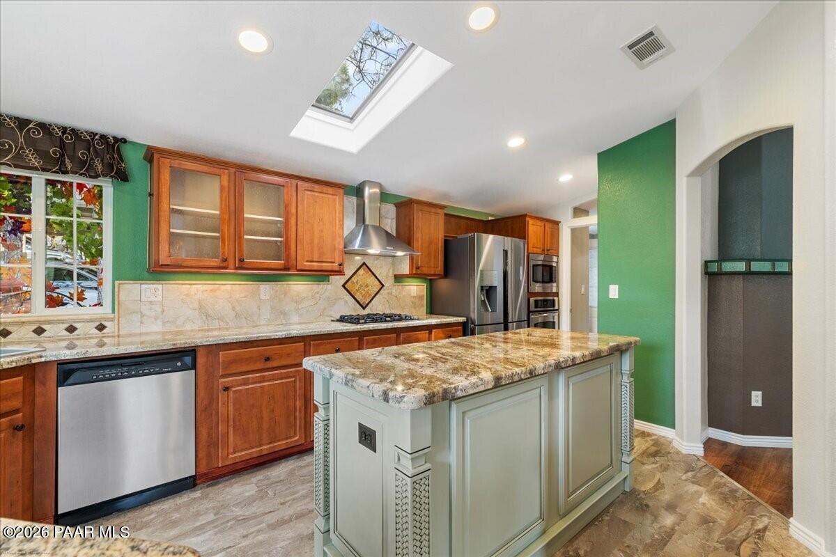 121 Briar Street