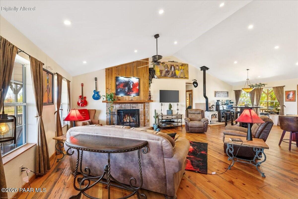 1685 W Summer Trail