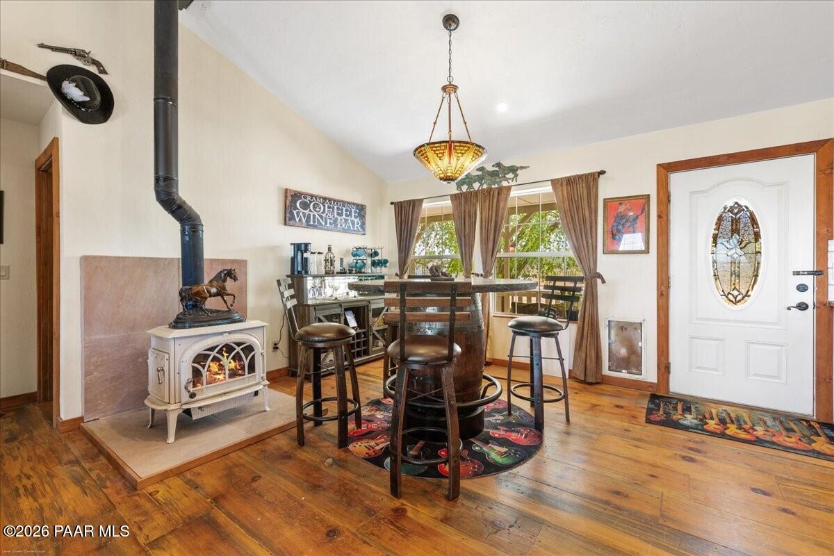 1685 W Summer Trail
