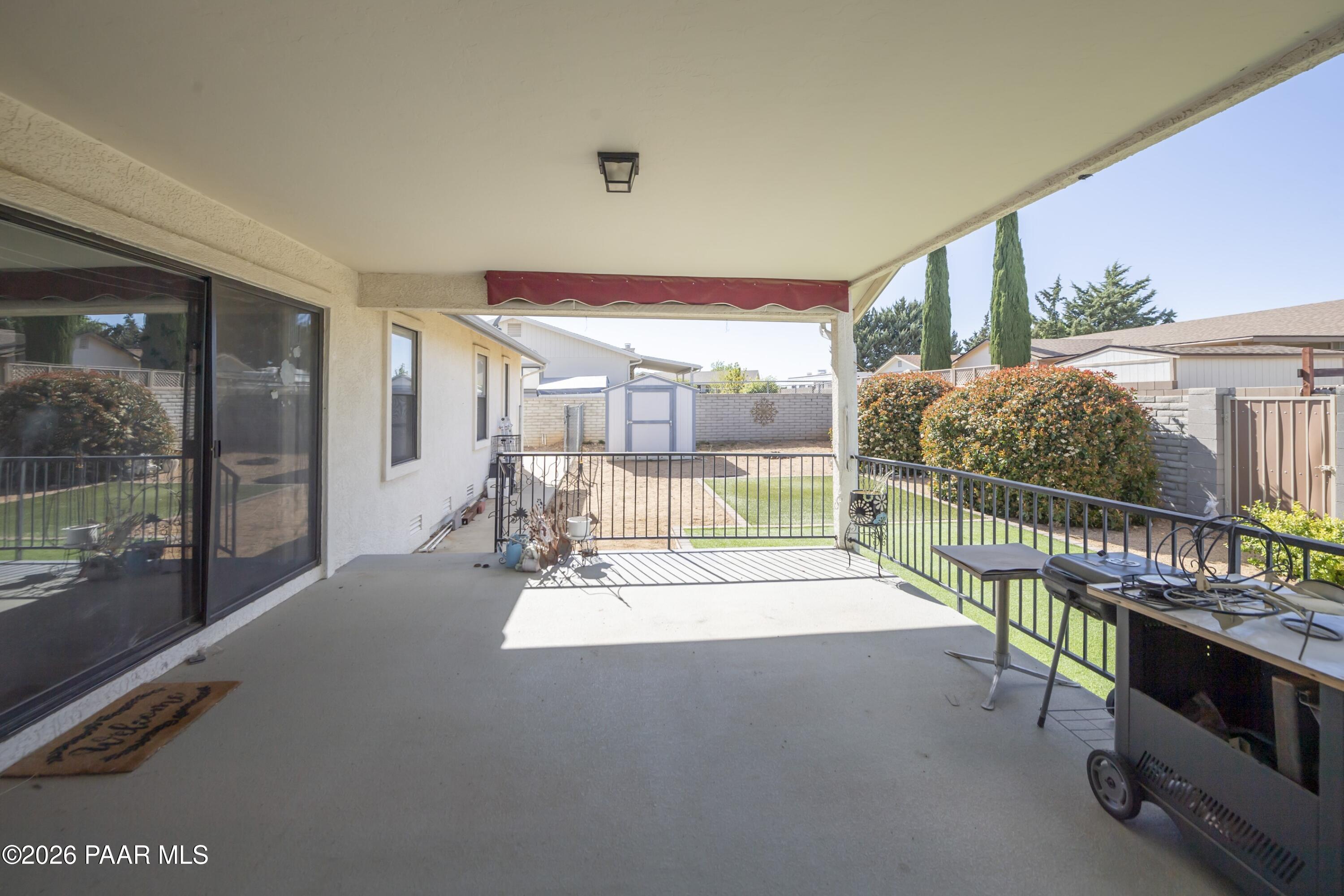 4212 N Cypress Circle