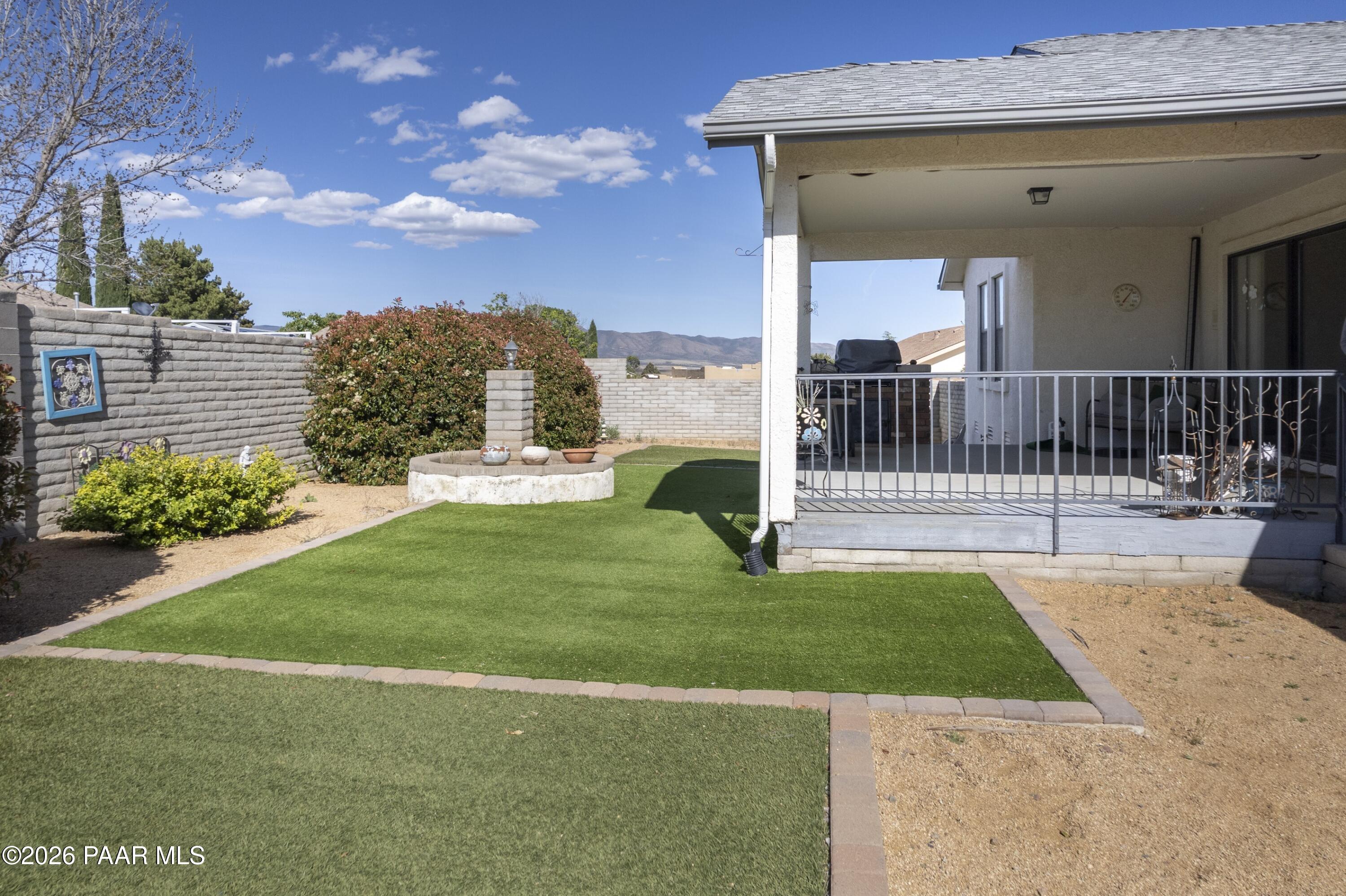 4212 N Cypress Circle