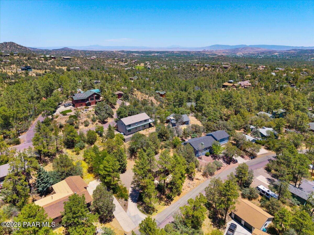 2182 W Mountain Laurel Road