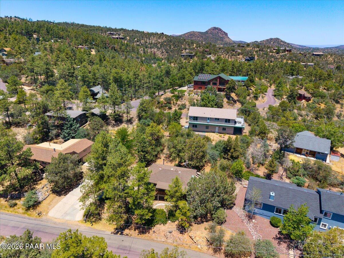 2182 W Mountain Laurel Road
