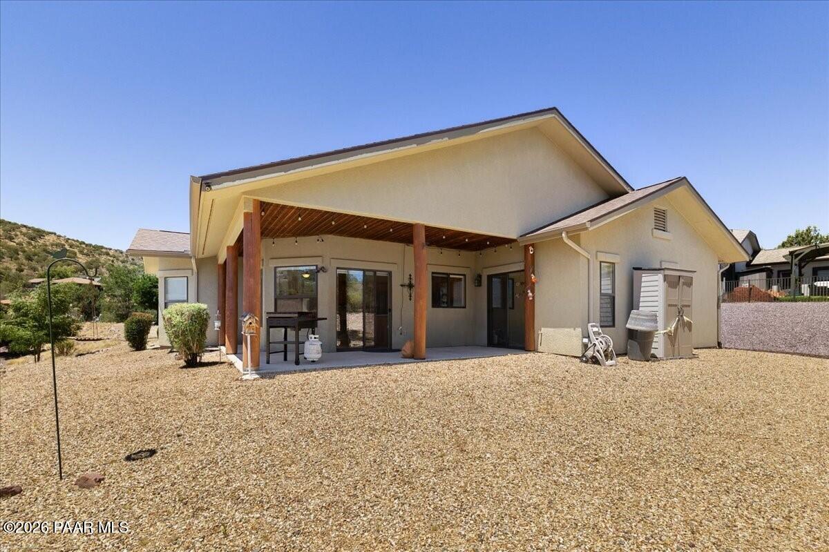 1001 Studebaker Way