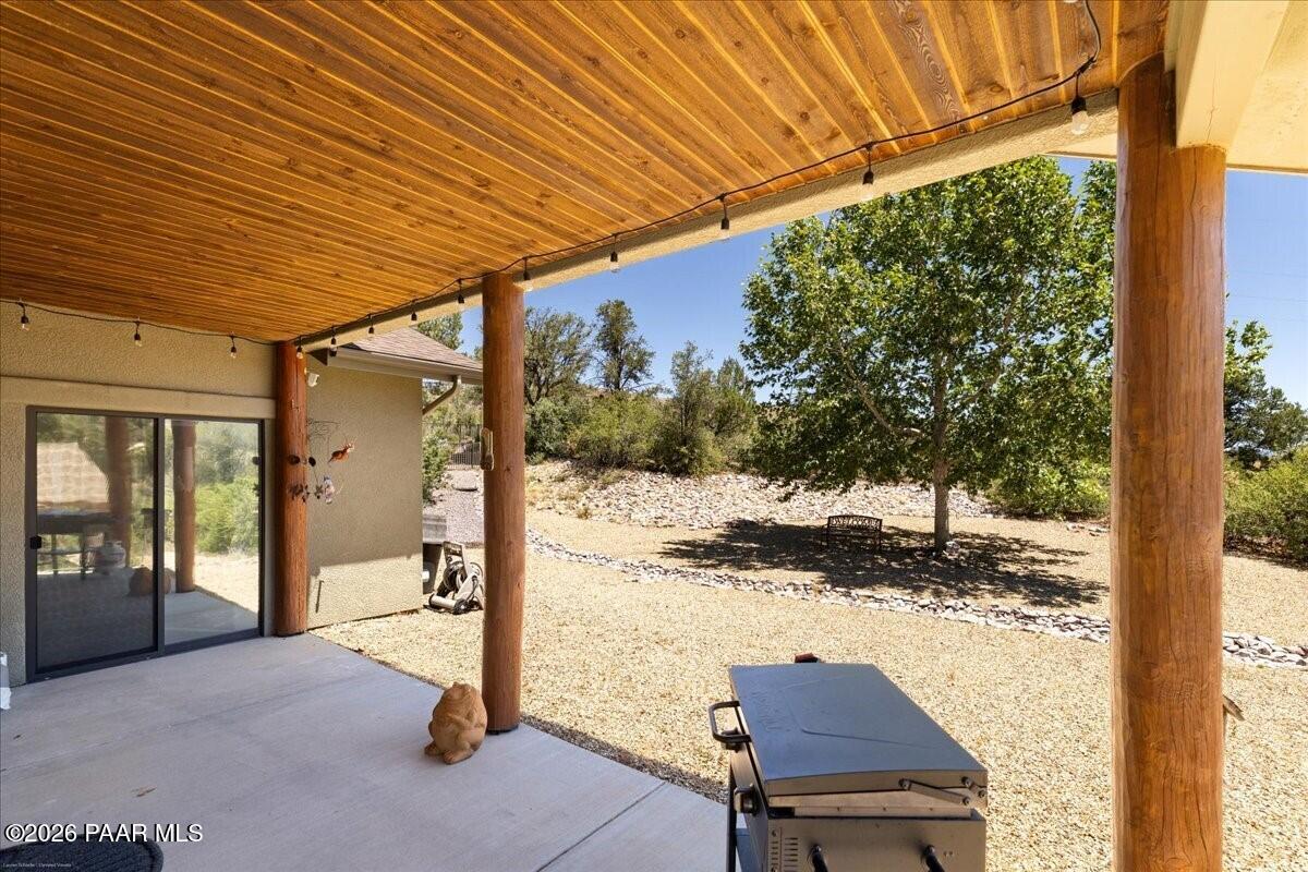 1001 Studebaker Way