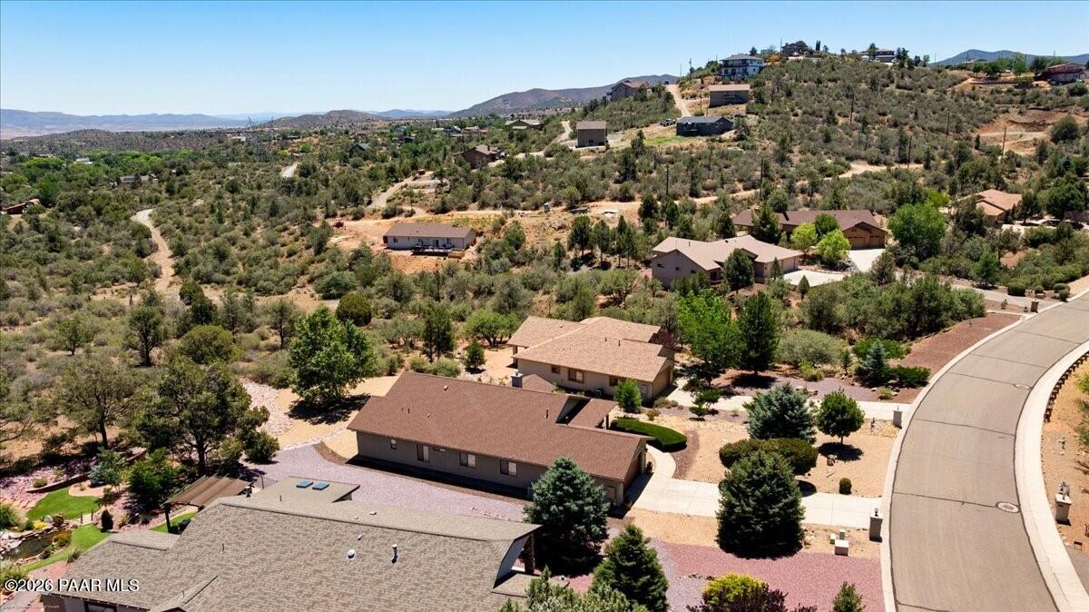 1001 Studebaker Way