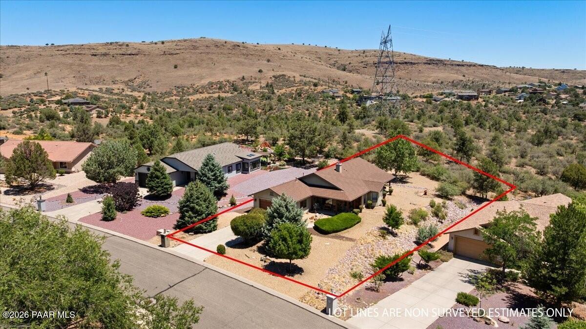 1001 Studebaker Way