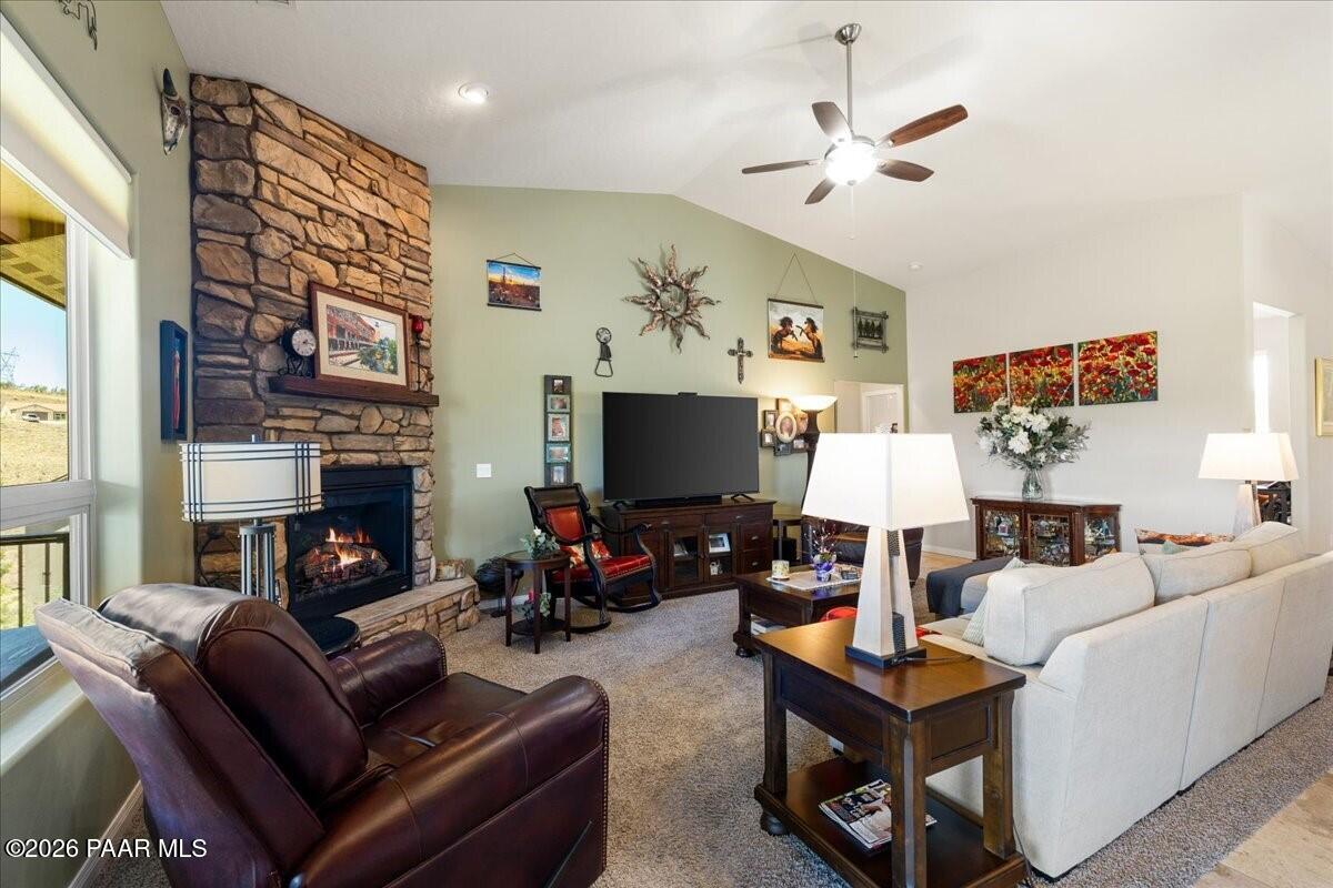 1052 Rough Diamond Drive