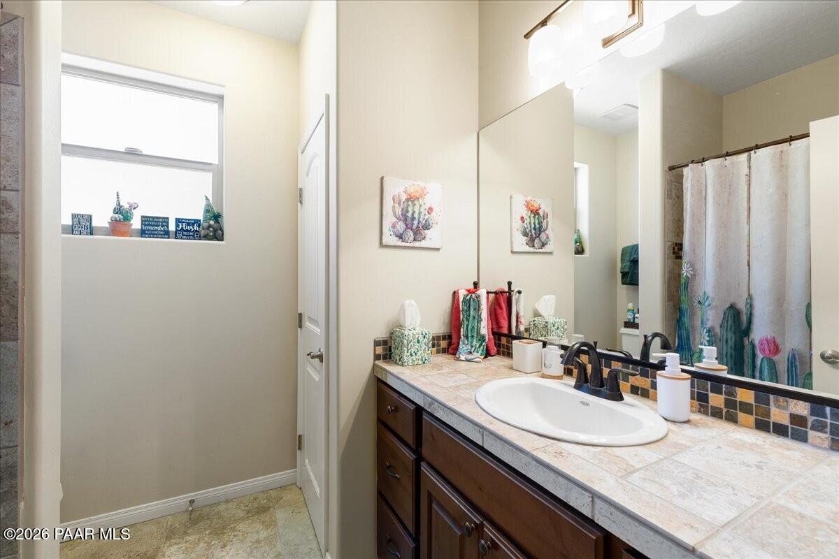 1052 Rough Diamond Drive