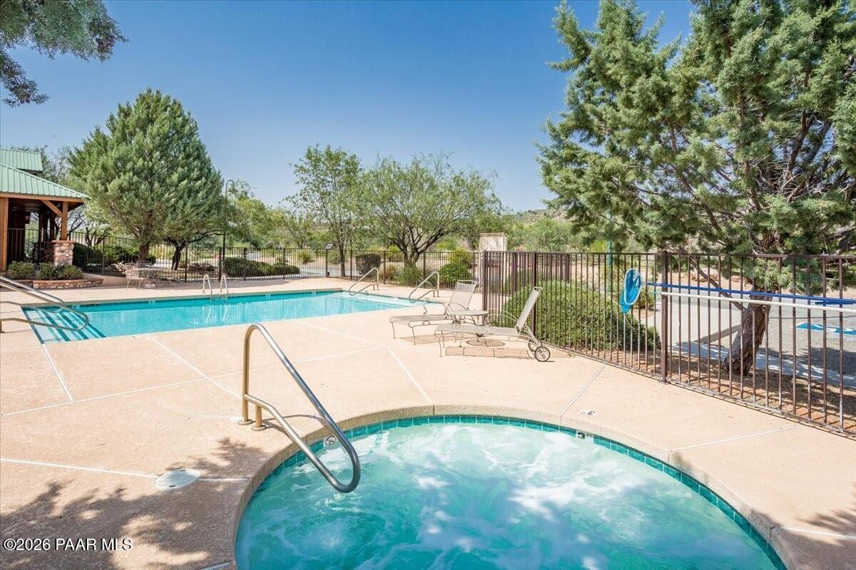15865 E Broken Bit Road