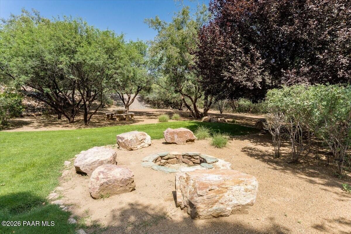 15865 E Broken Bit Road