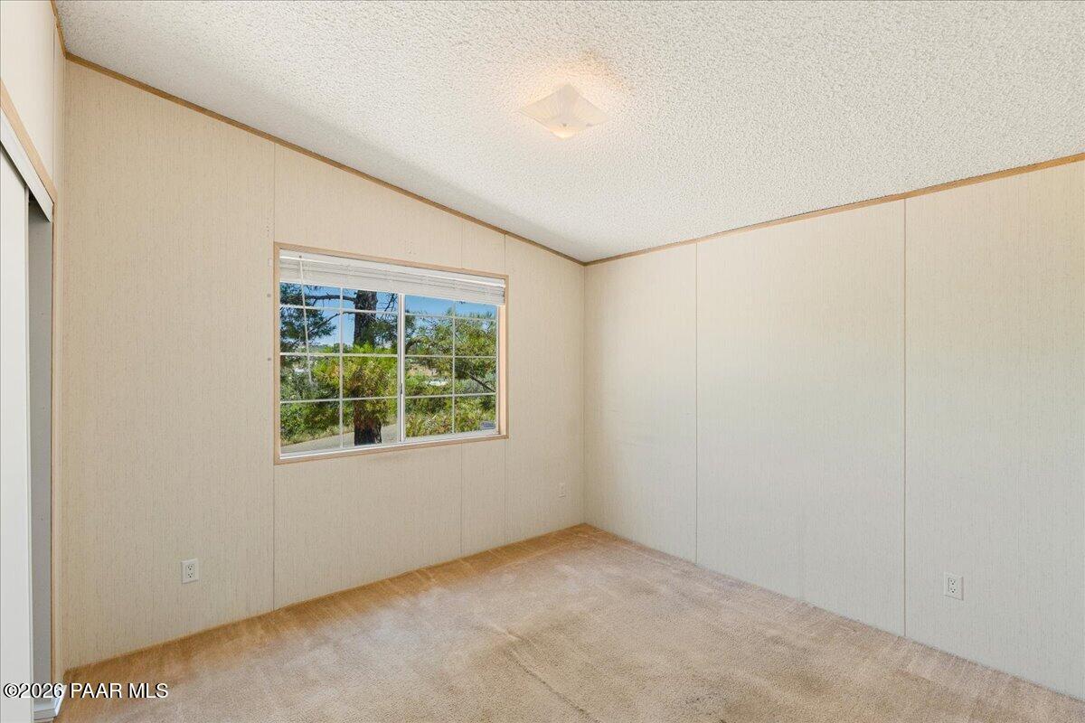 17201 E Peach Tree Road