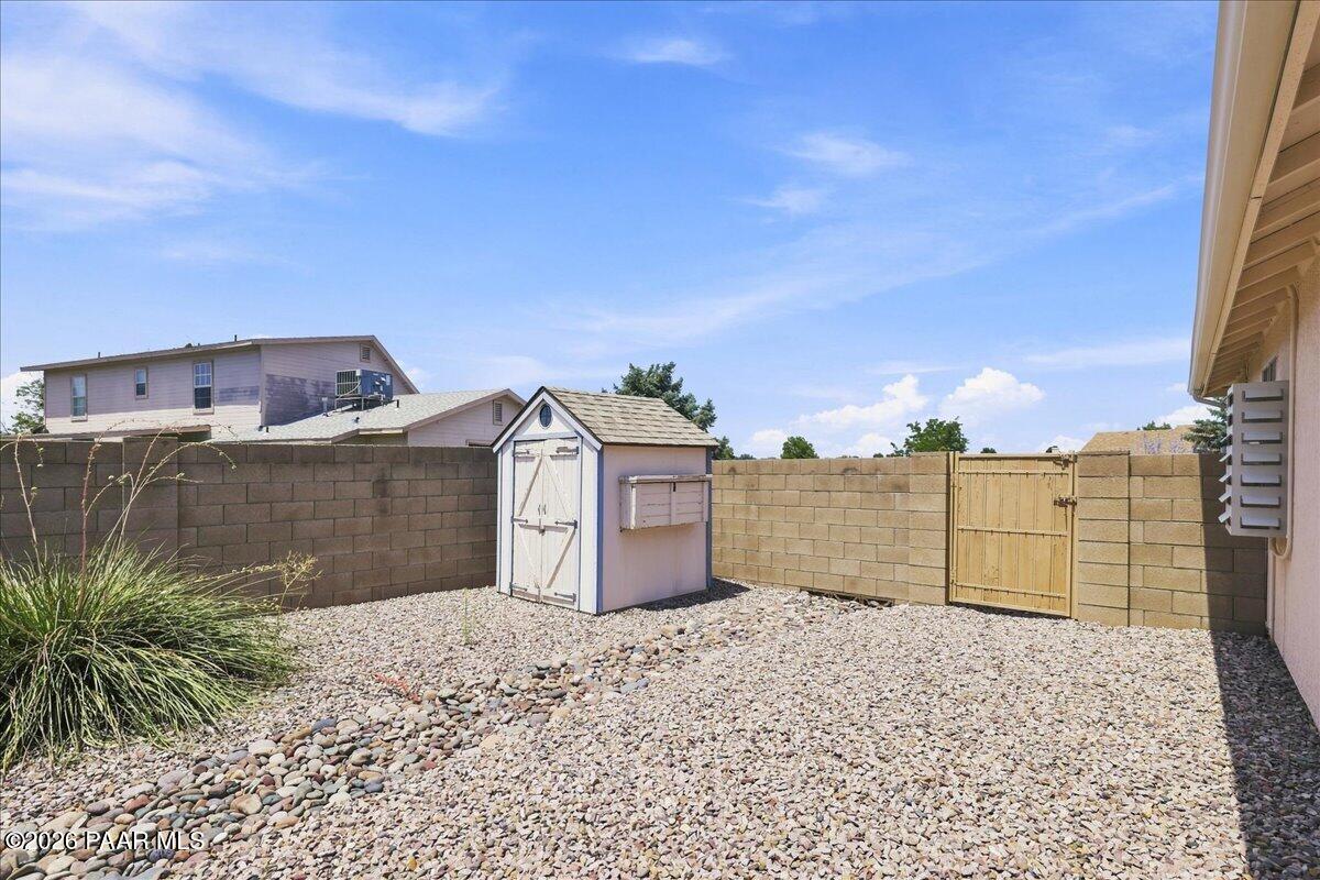 4325 N Plainsman Way