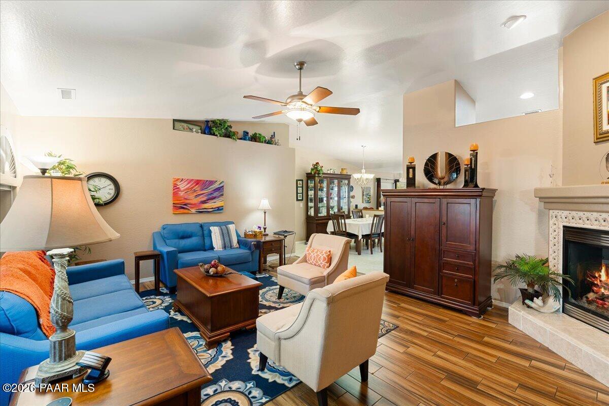 737 Peppermint Way