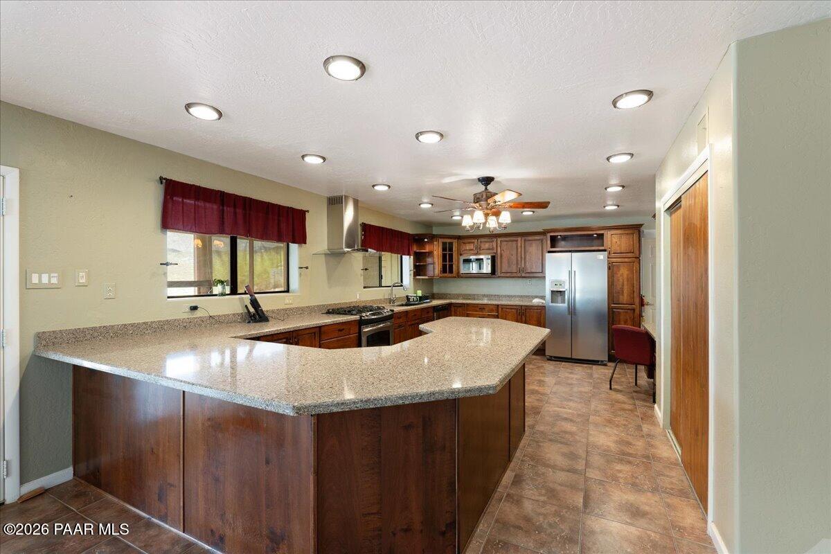 34900 S Westridge Lane