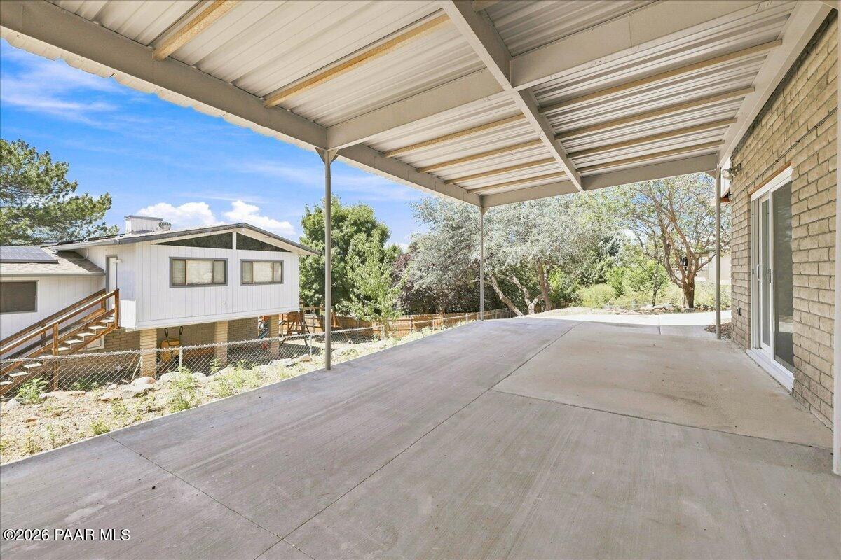606 N Cochise Drive