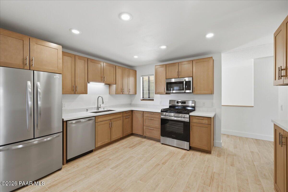 606 N Cochise Drive