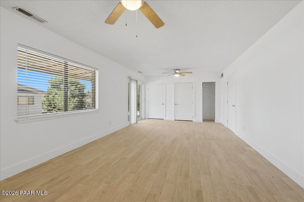 606 N Cochise Drive