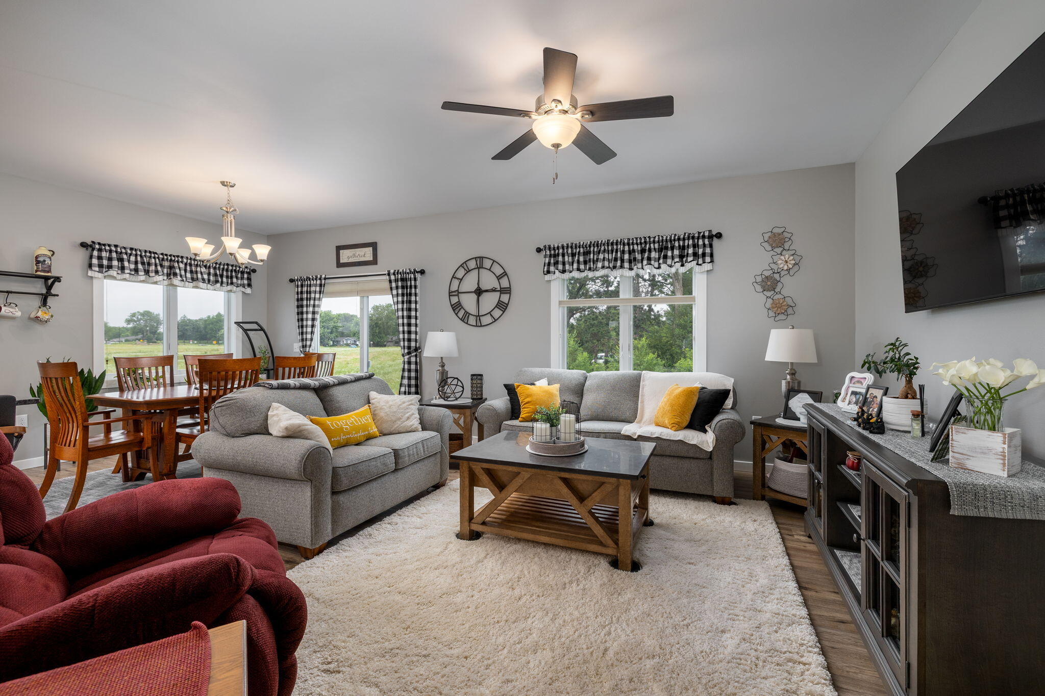 217 Rivers Dr