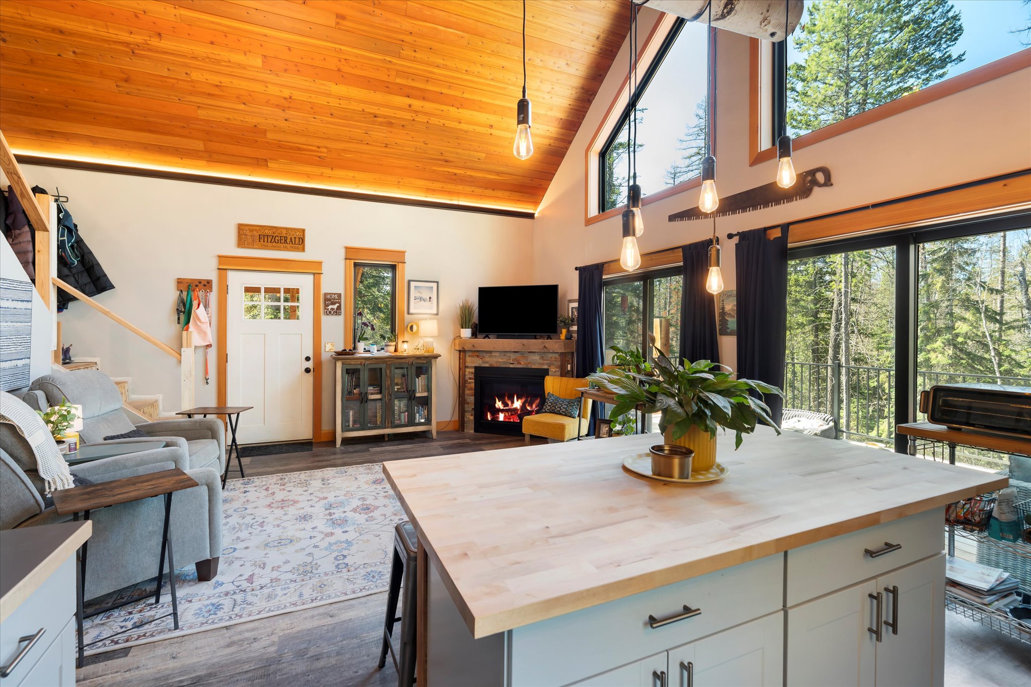 343 Trumbull Canyon Road