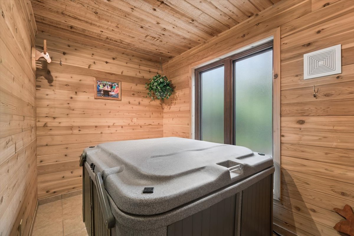 380 Rick O Shay Road