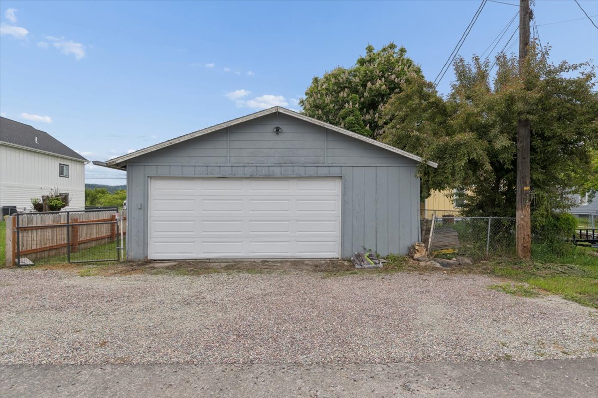 645 S Meridian Road