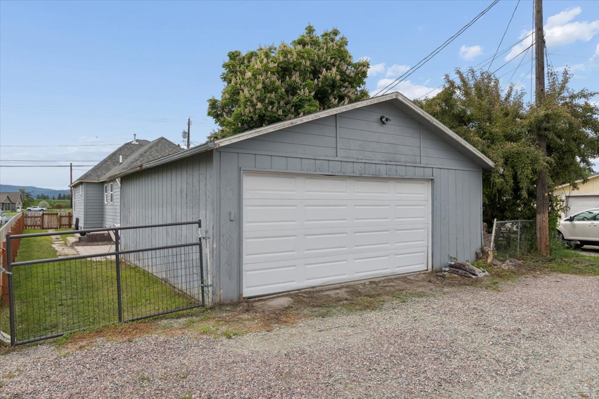 645 S Meridian Road