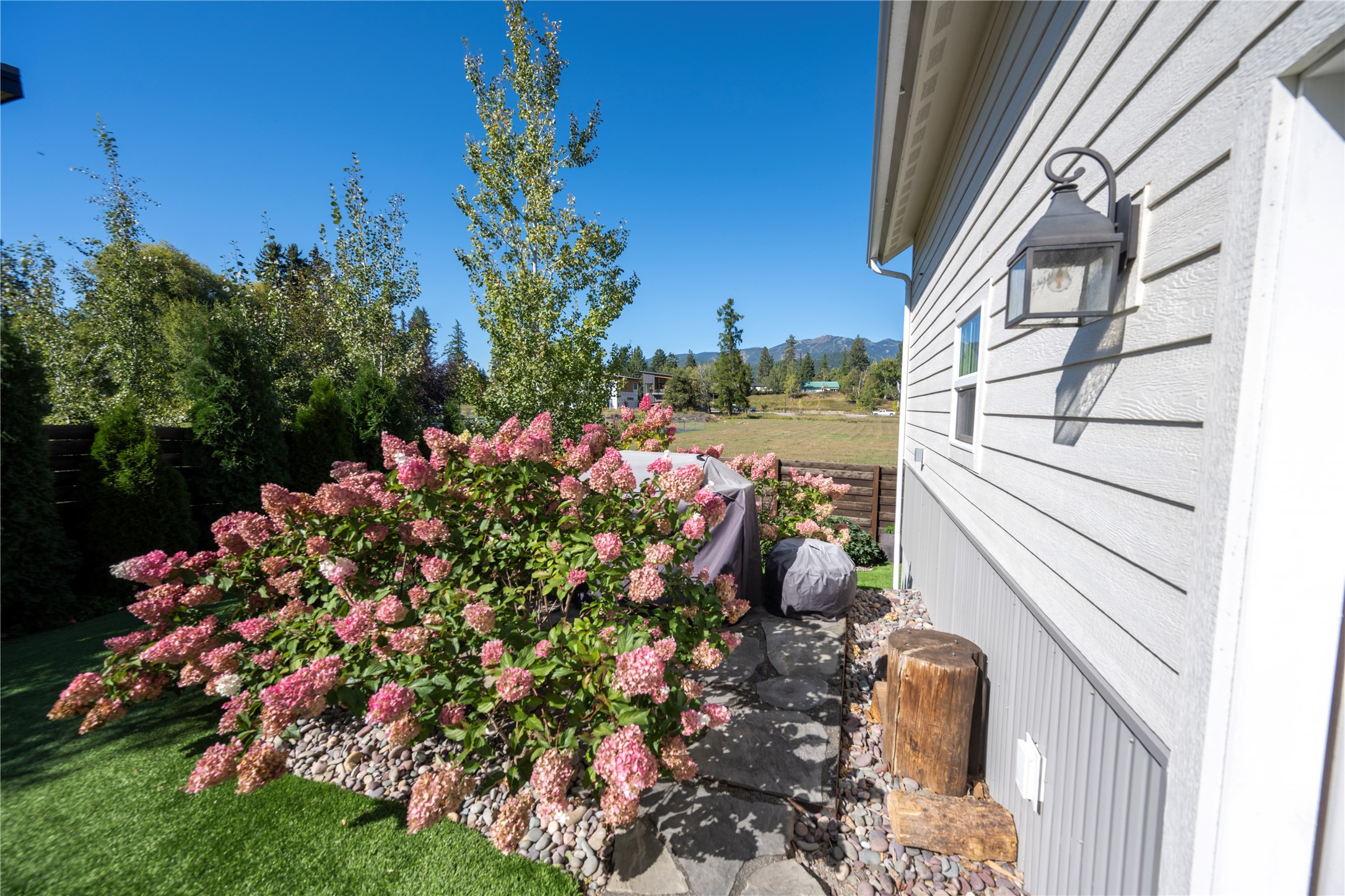 736 Cottonwood Court