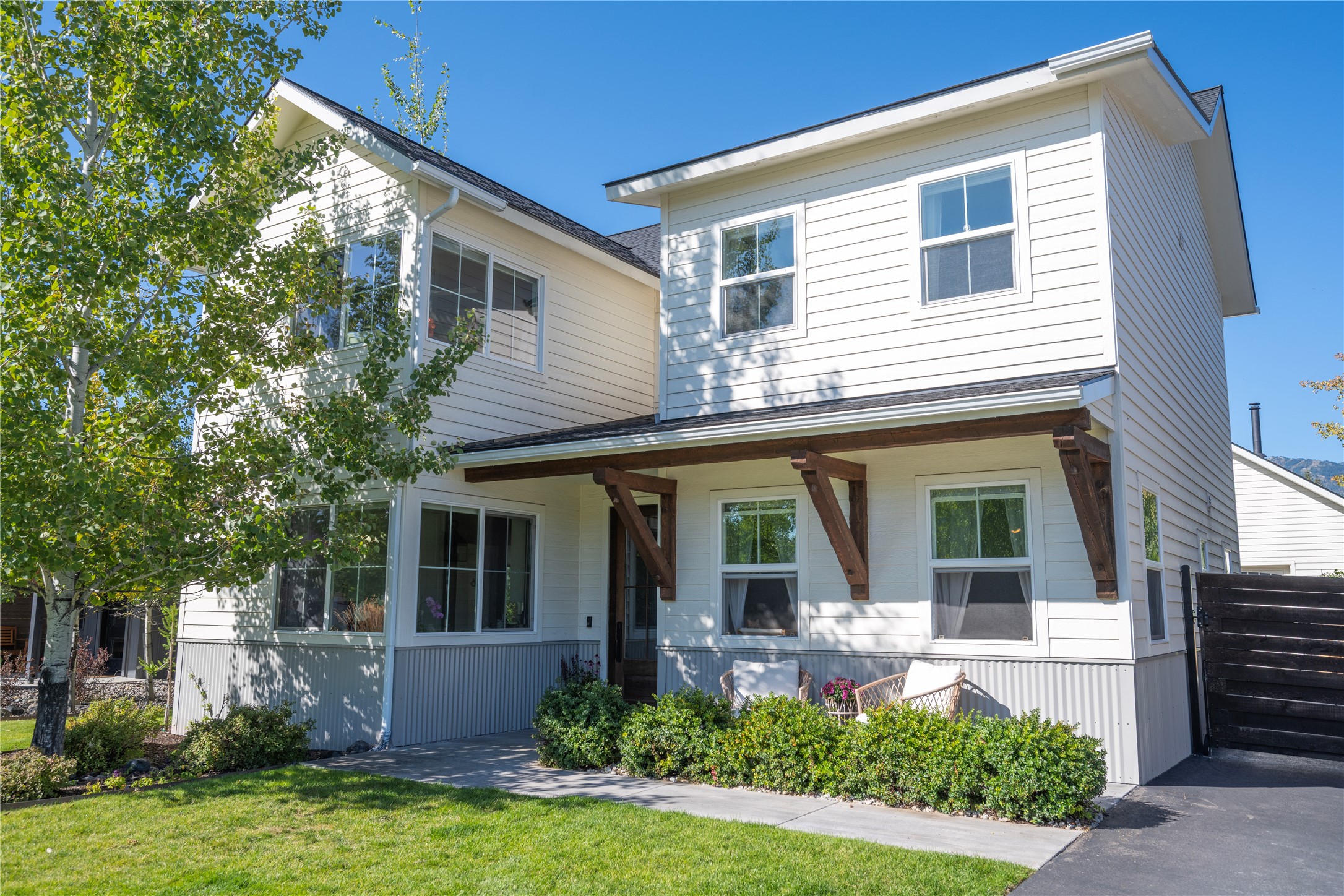 736 Cottonwood Court