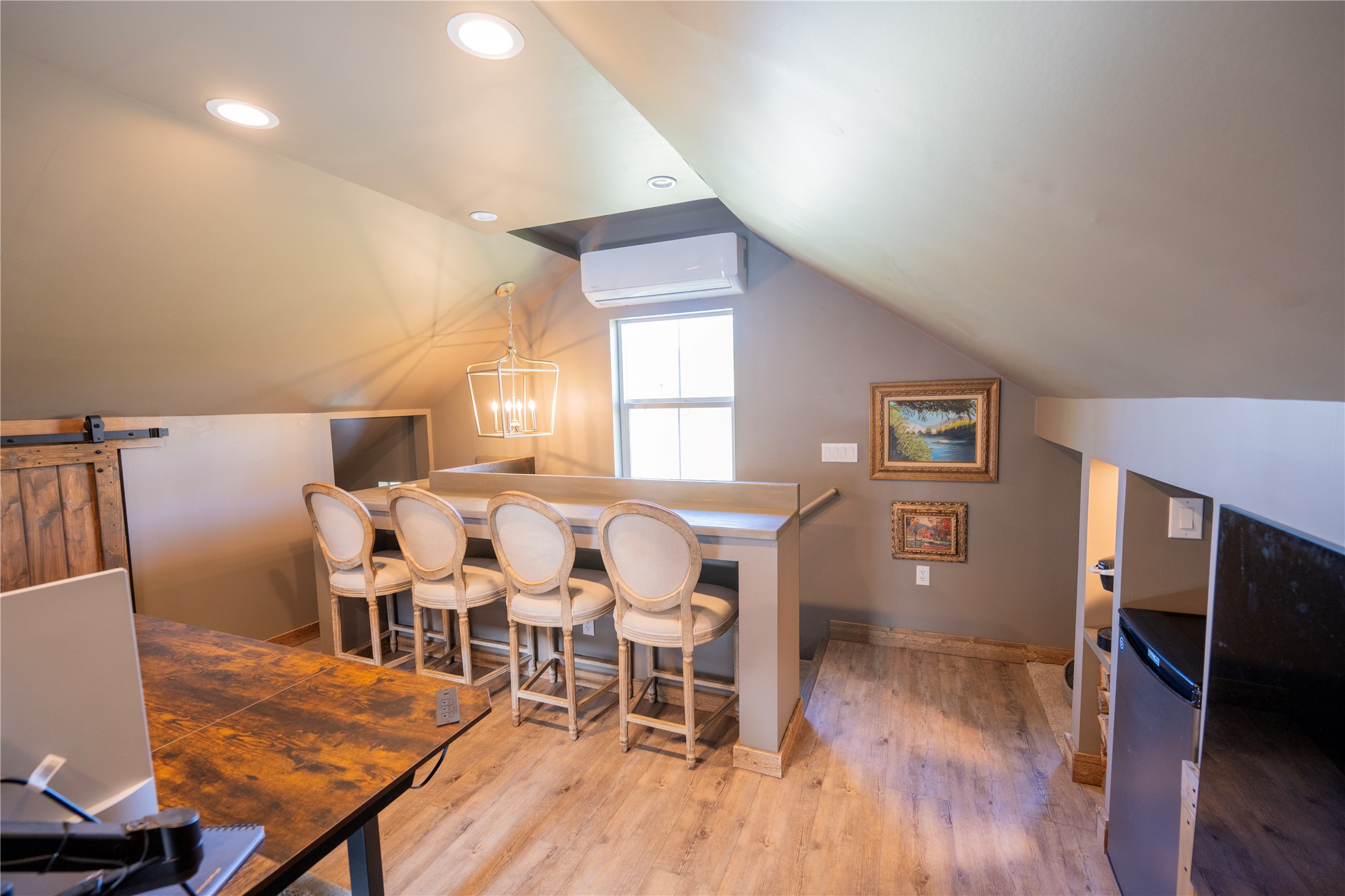 736 Cottonwood Court