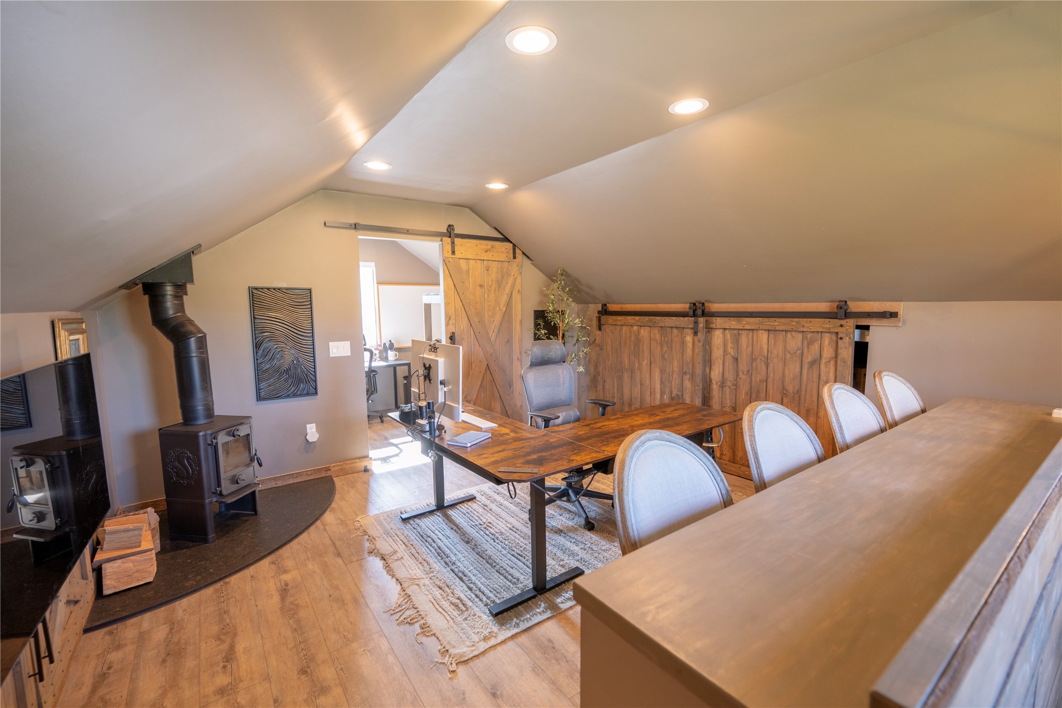 736 Cottonwood Court