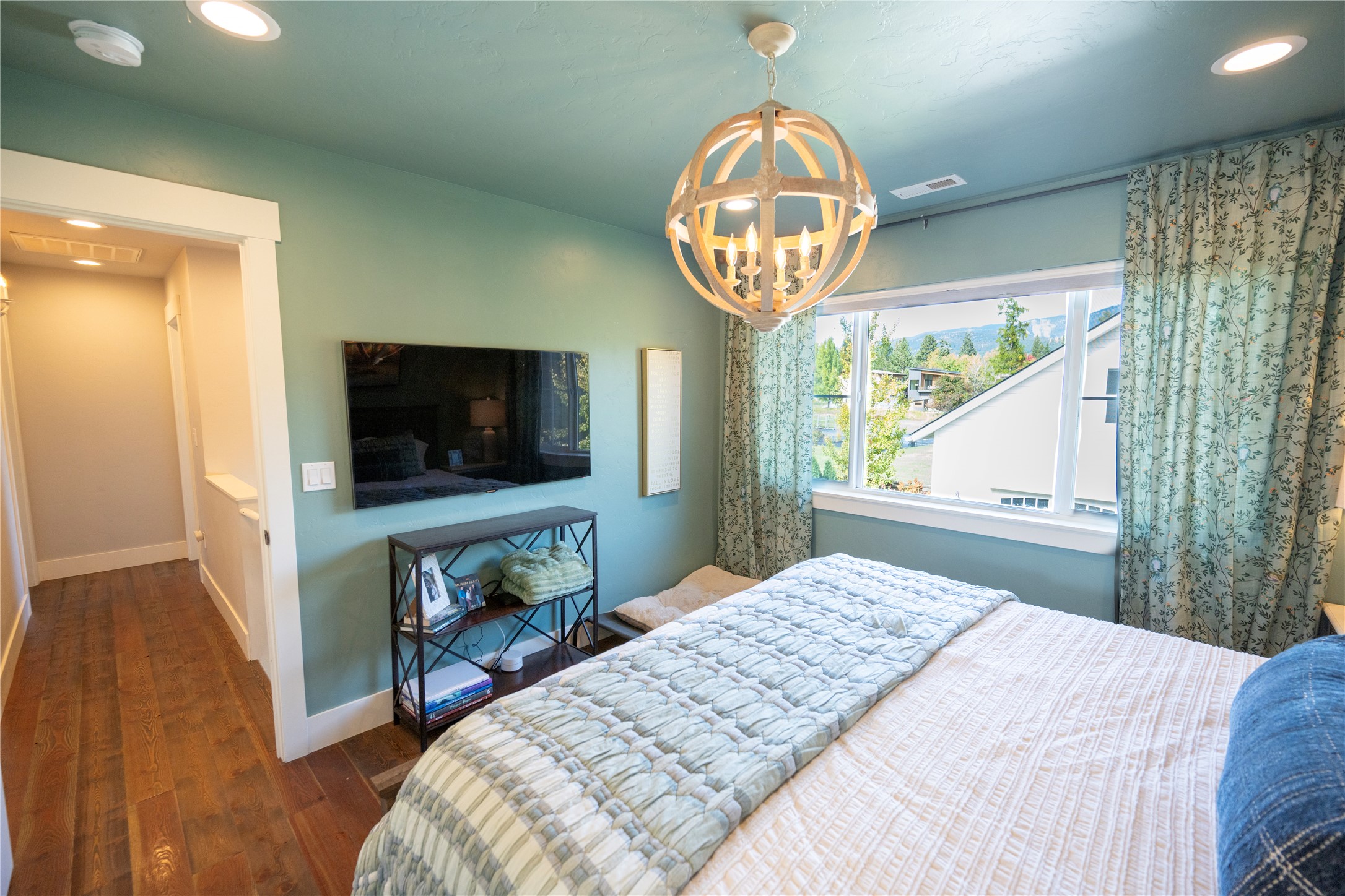 736 Cottonwood Court