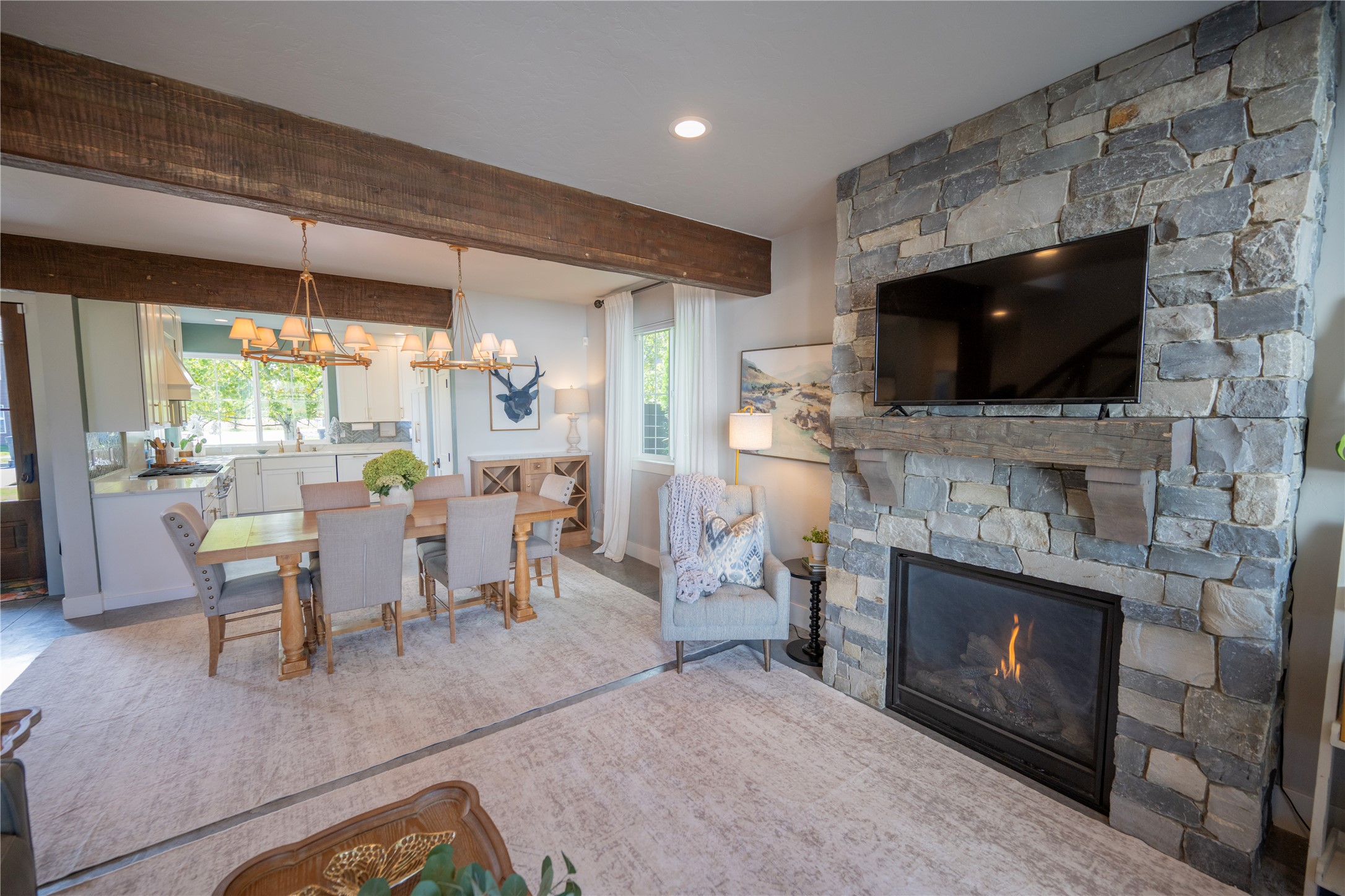 736 Cottonwood Court
