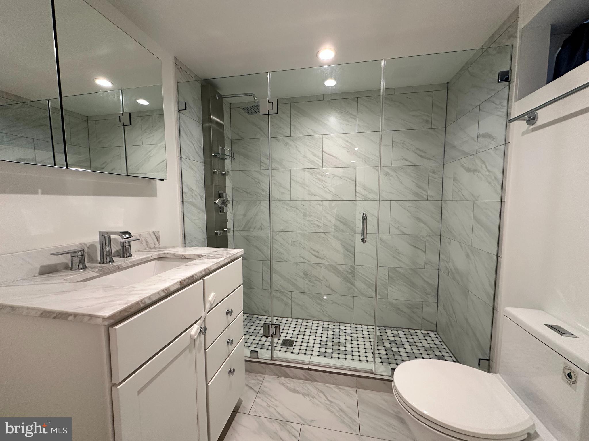 3357 Dubois Pl SE