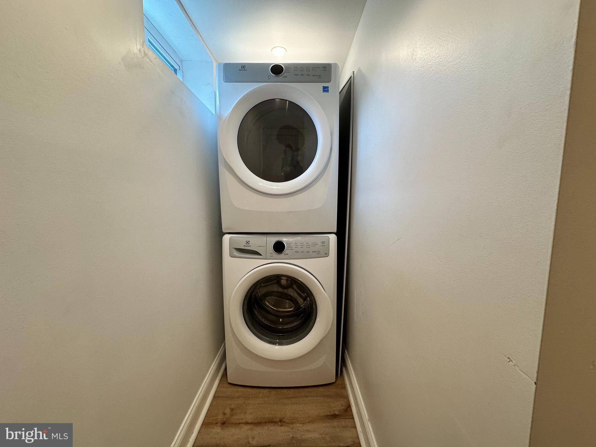 3357 Dubois Pl SE