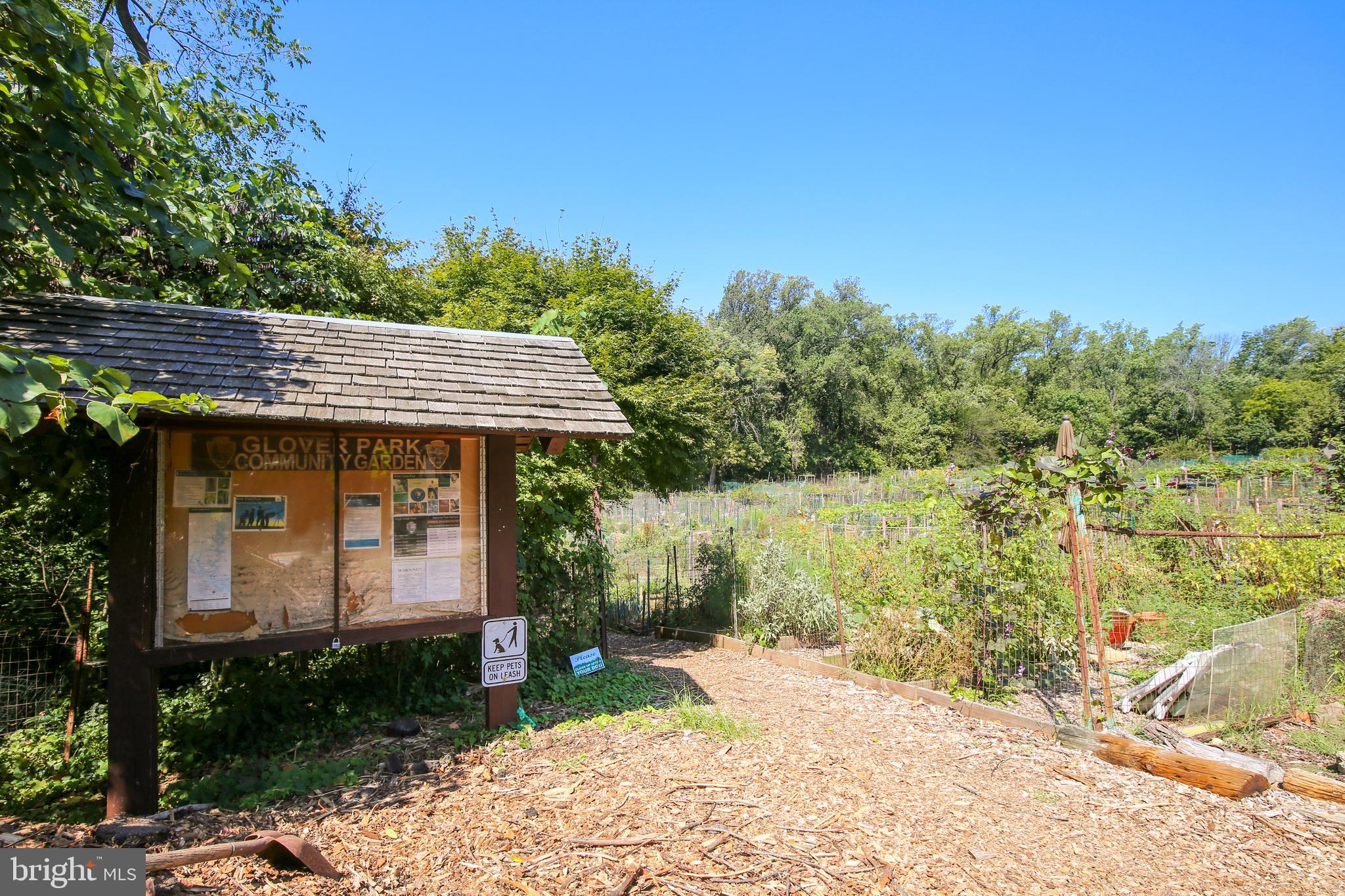 4000 Tunlaw Rd NW #925