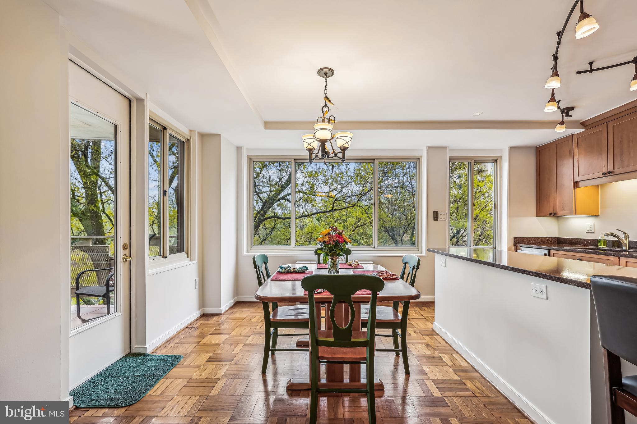 4000 Tunlaw Rd NW #925