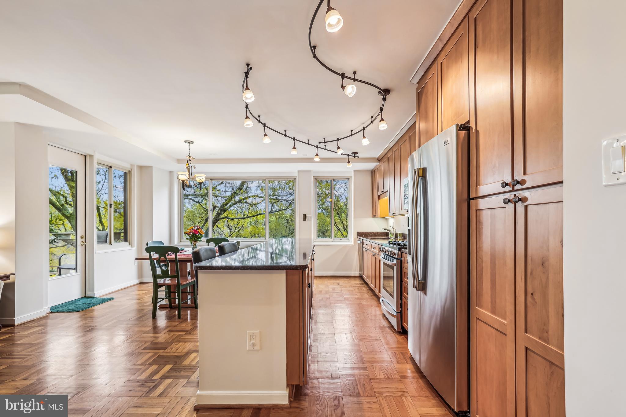 4000 Tunlaw Rd NW #925