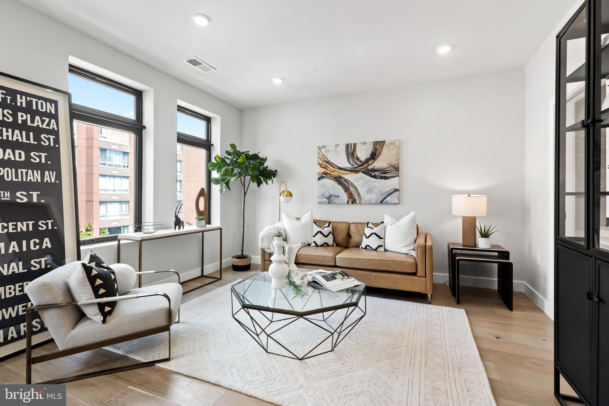 1208 M St NW #62