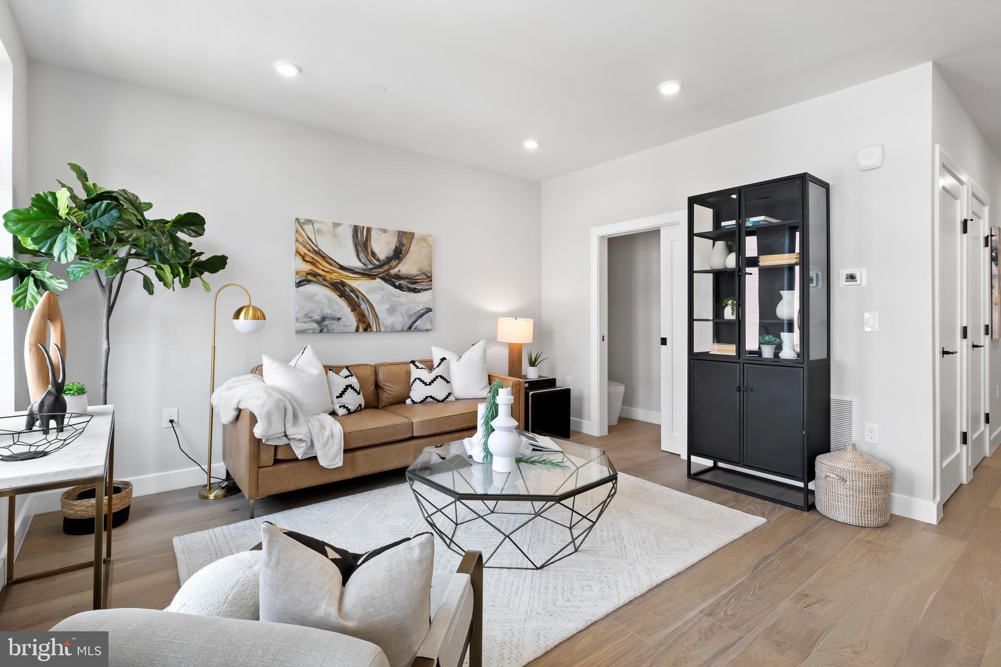1208 M St NW #62