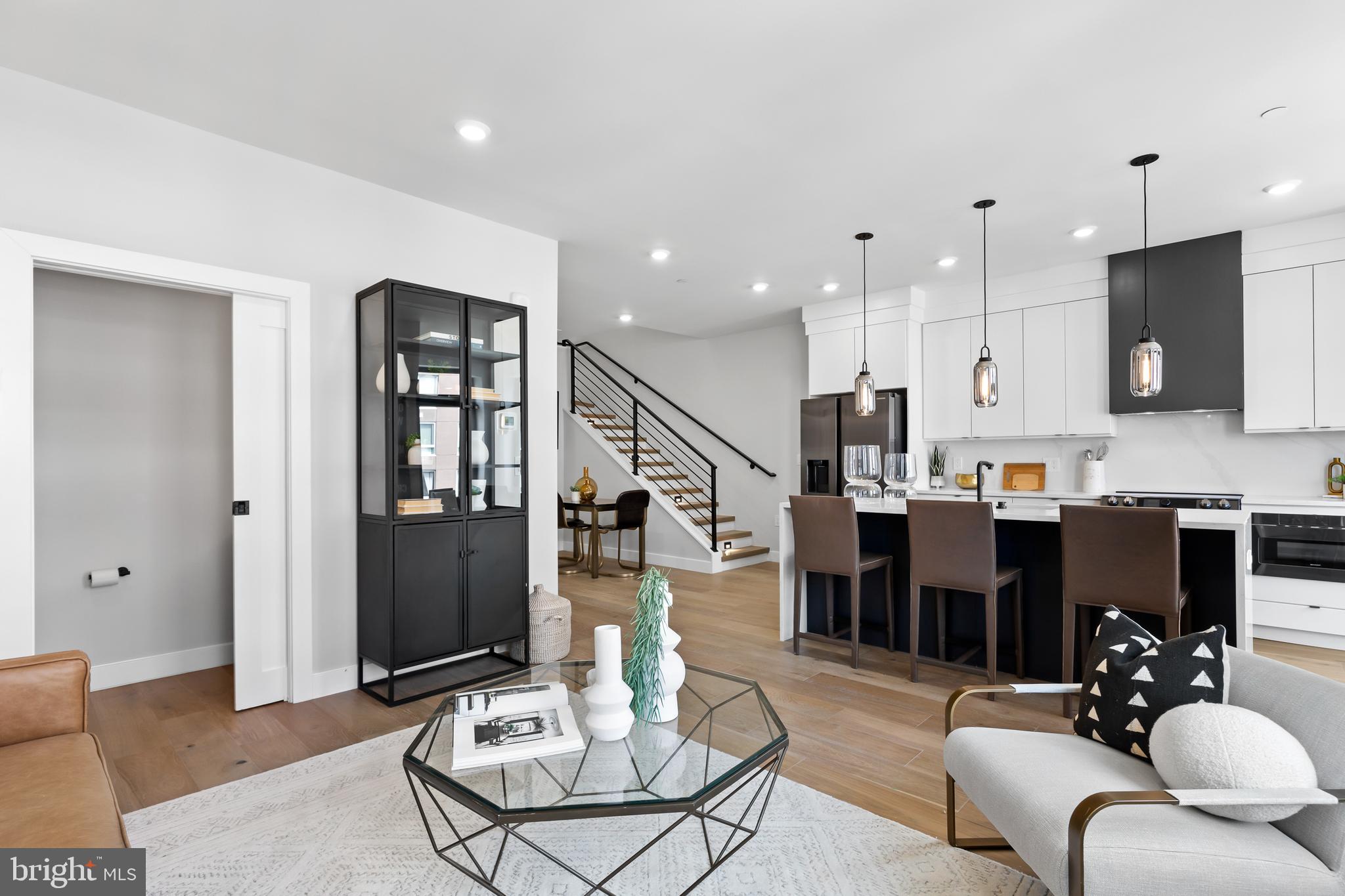1208 M St NW #62