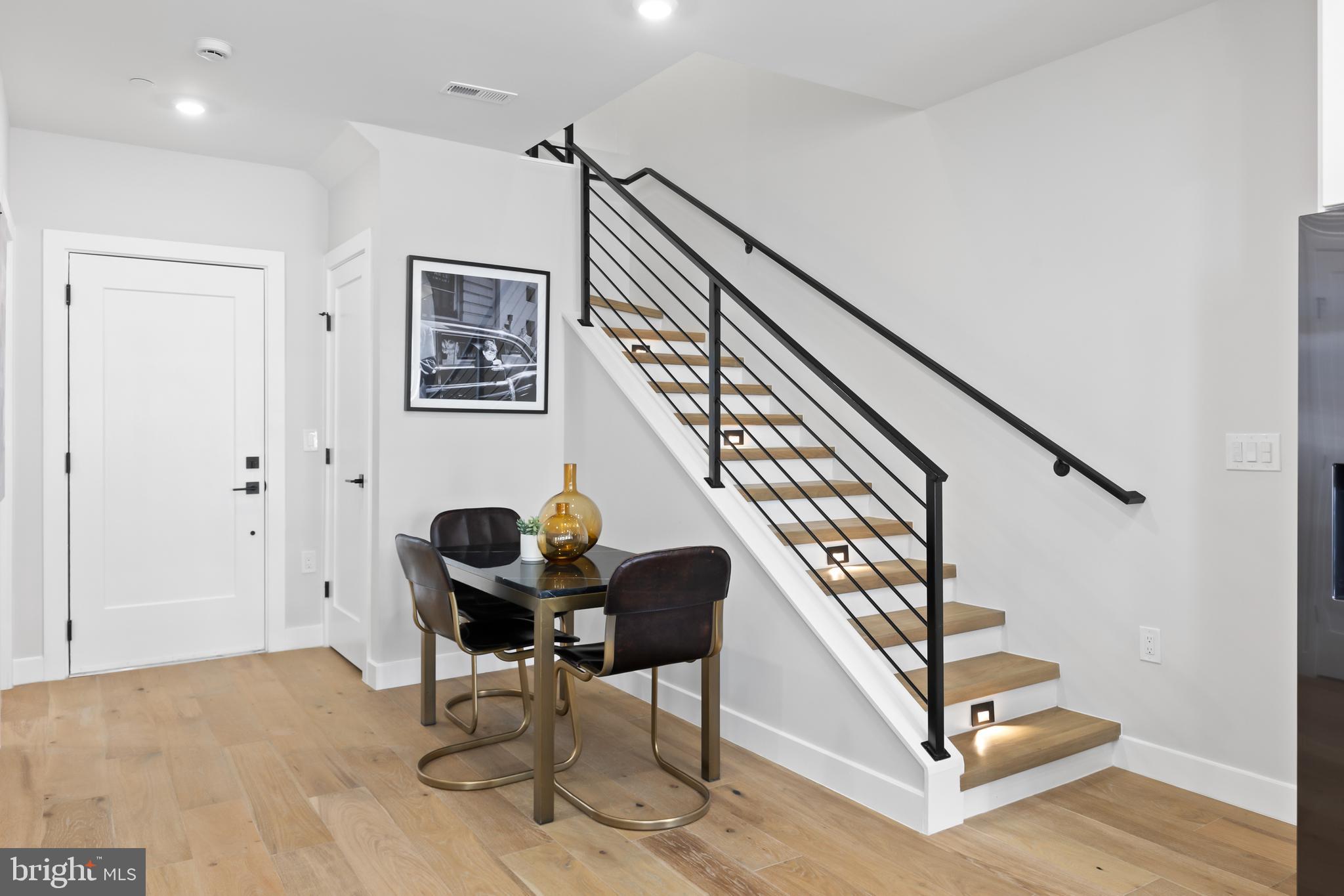 1208 M St NW #62