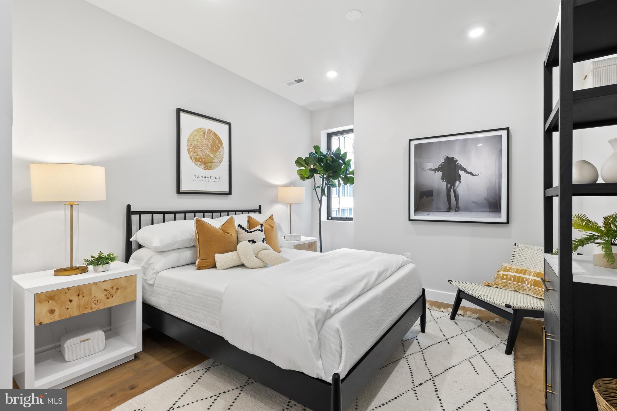 1208 M St NW #62