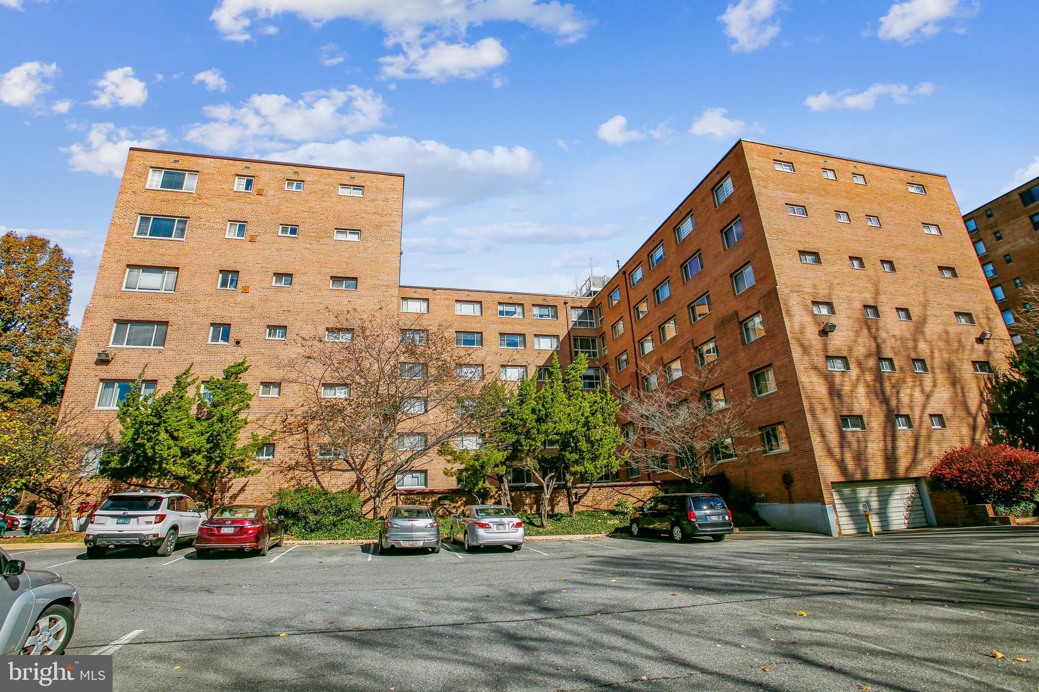 3900 Tunlaw Rd NW #619