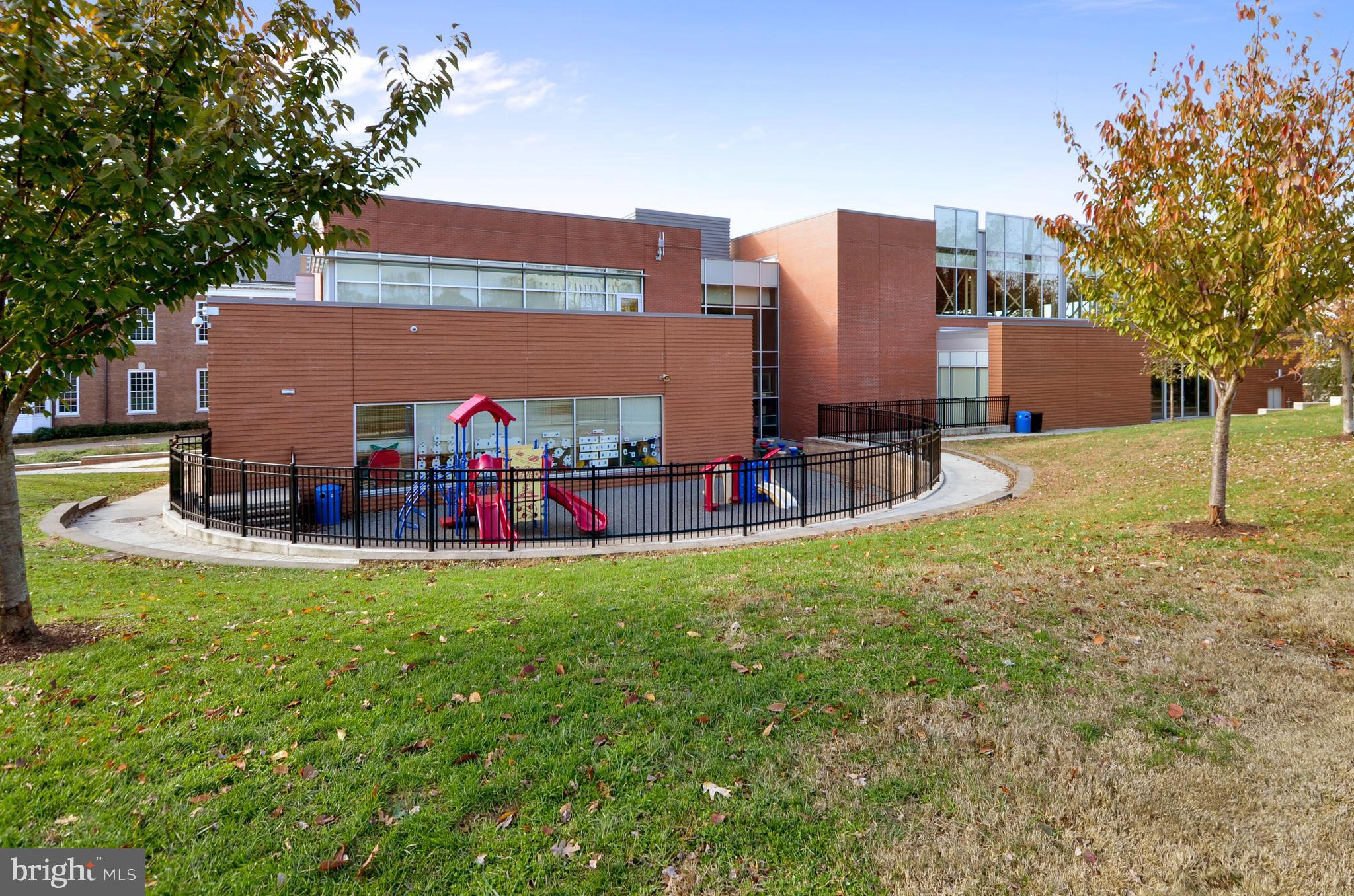 3900 Tunlaw Rd NW #619